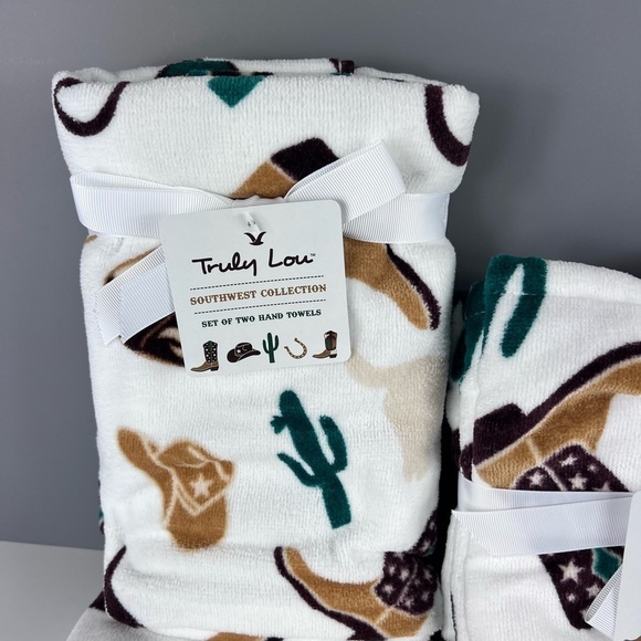 Truly Lou Southwest Collection - 4 Piece Bath Towel Set Cowboy Boots Hat NEW - Picture 4 of 7